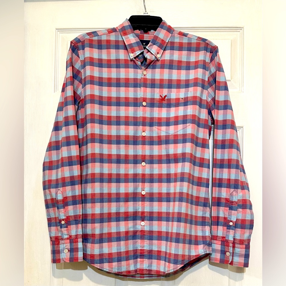 American Eagle Men's size small